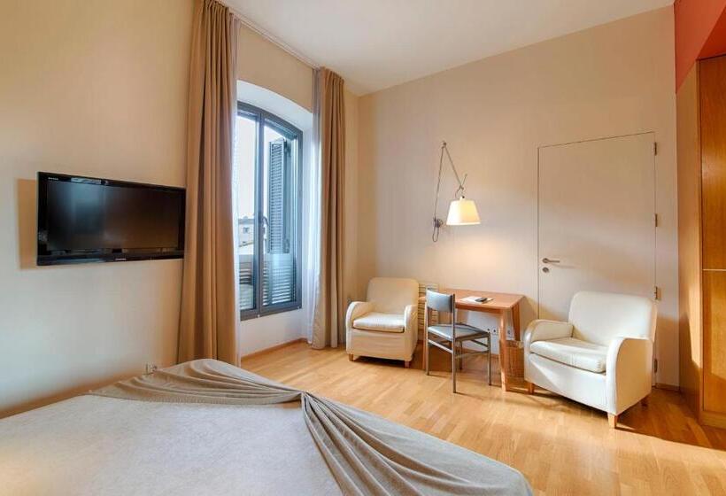 高级园景房, Balneario Prats