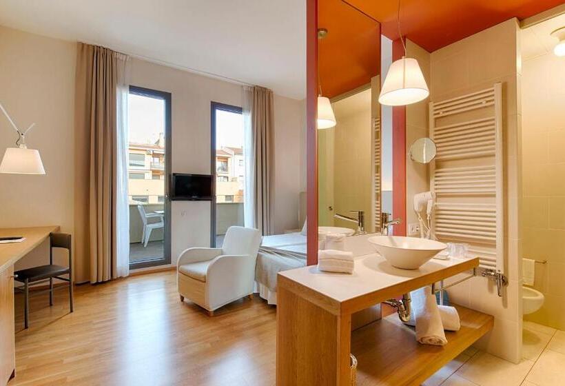 带露台的高档房间, Balneario Prats