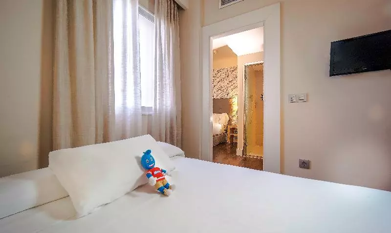 Chambre Familiale, Barcelo Carmen Granada