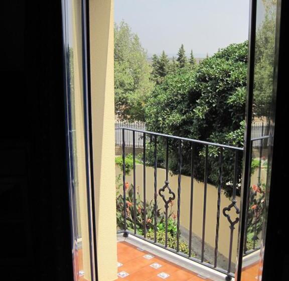 Номер Стандарт, Caballo Negro