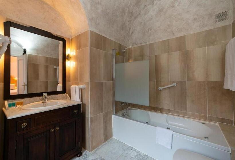 سوییت جونیور, Casa Palacio La Sal