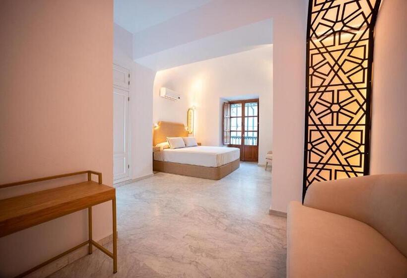 سوییت جونیور, Casa Palacio La Sal