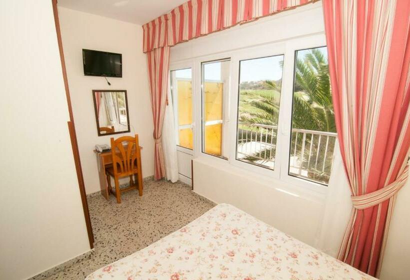 バルコニー付きシングルスタンダードルーム, Costa De Ajo