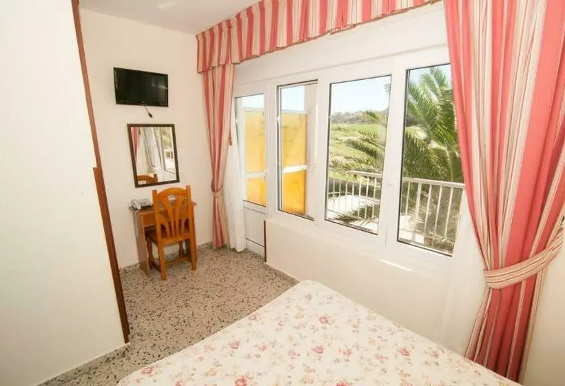 Quarto Standard Individual com Balcão, Costa De Ajo