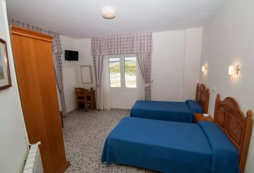 Quarto Economy, Costa De Ajo