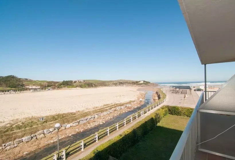 Quarto Triplo Standart, Costa De Ajo