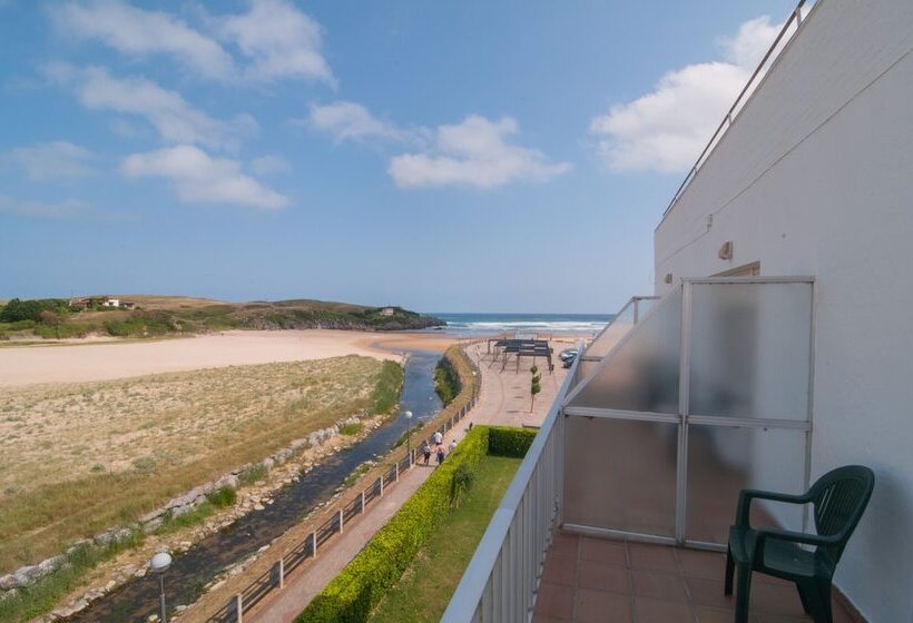 スタンダードトリプルルーム, Costa De Ajo