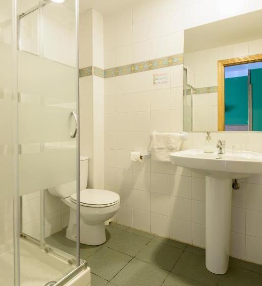 غرفة قياسية, De Montaña Uson