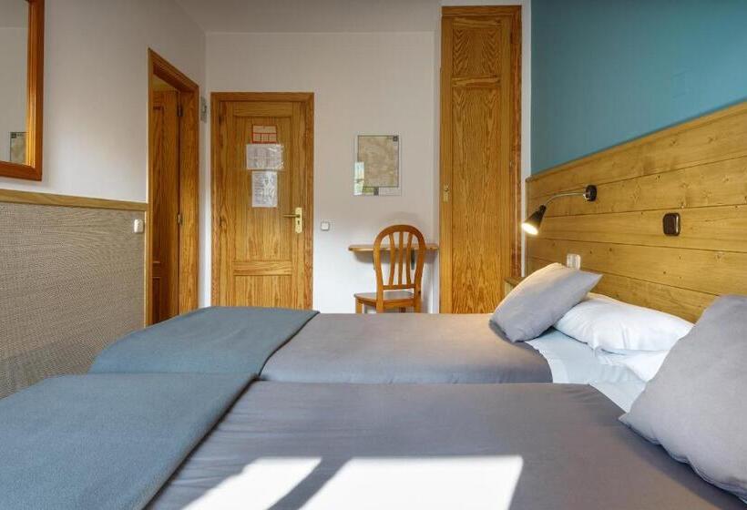 غرفة قياسية, De Montaña Uson