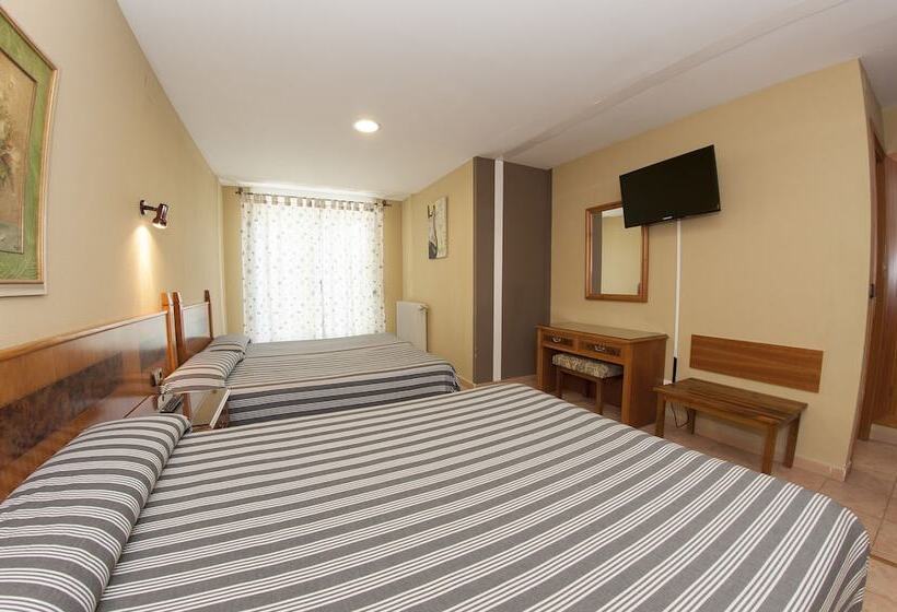 חדר סטנדרט לשלושה, El Tablazo