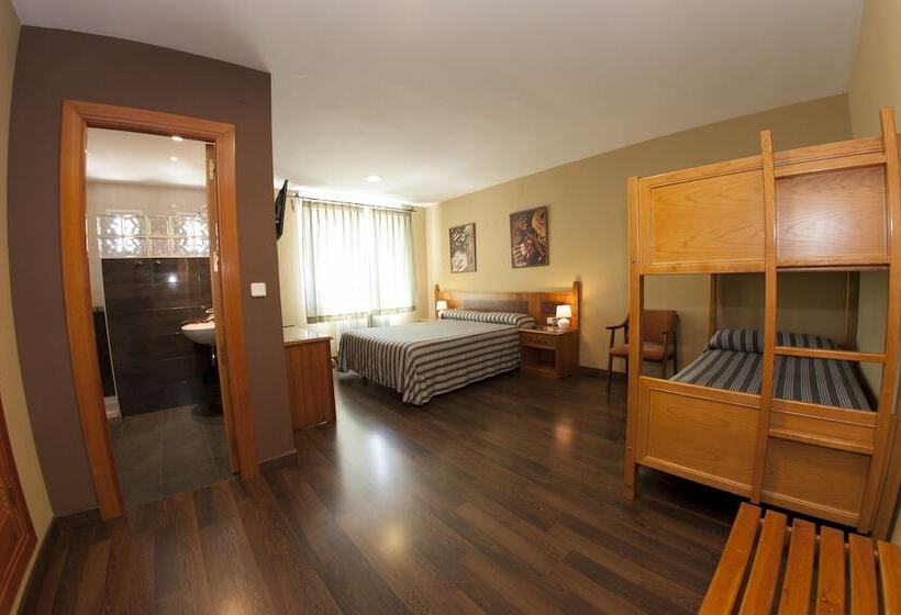 חדר סטנדרט לשלושה, El Tablazo