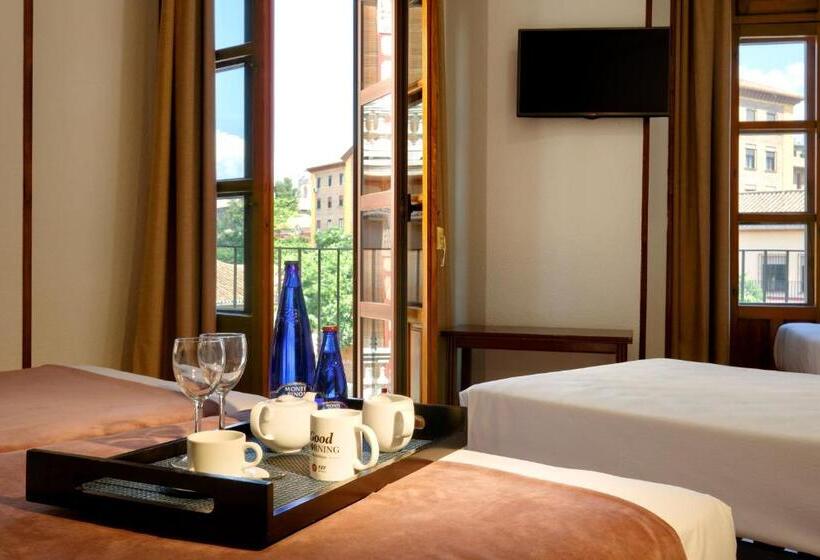 Standard 3 Pers. Værelse, Exe Triunfo Granada