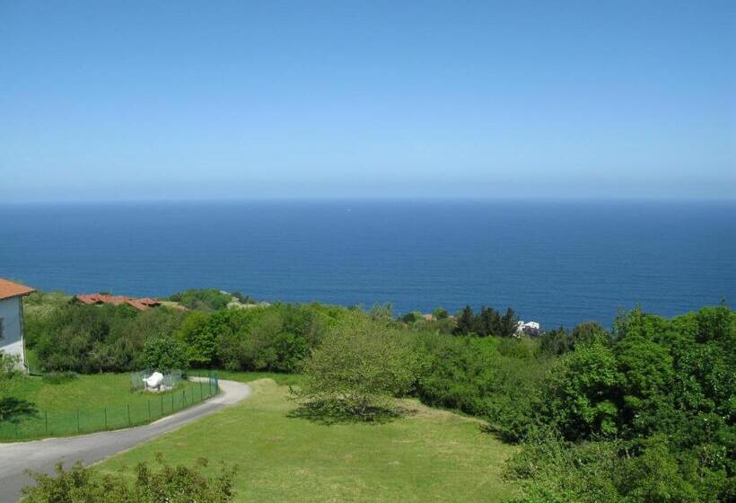 اتاق استاندارد, Gudamendi