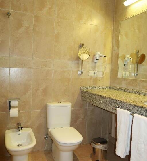 اتاق استاندارد, Gudamendi