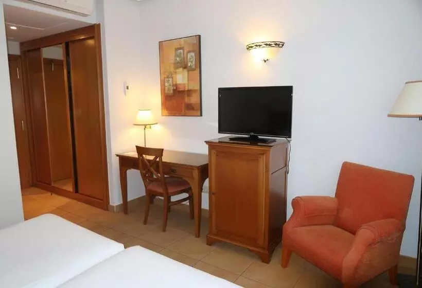 Standard Room, Gudamendi