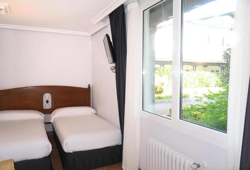 اتاق خانوادگی, Gudamendi