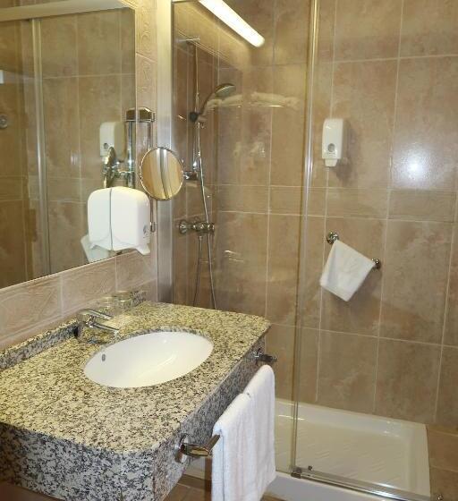 اتاق کلاسیک یک تخته, Gudamendi