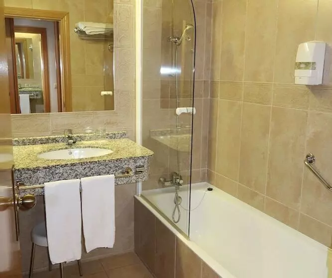 Standard Room, Gudamendi