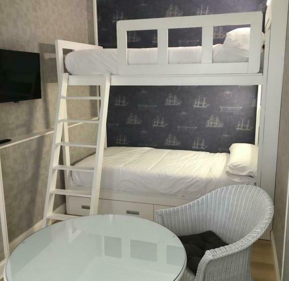 اتاق استاندارد سه نفره, Las Rocas Playa