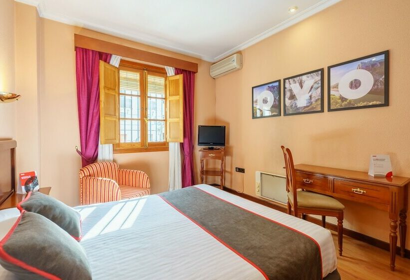 标准间, Los Castaños