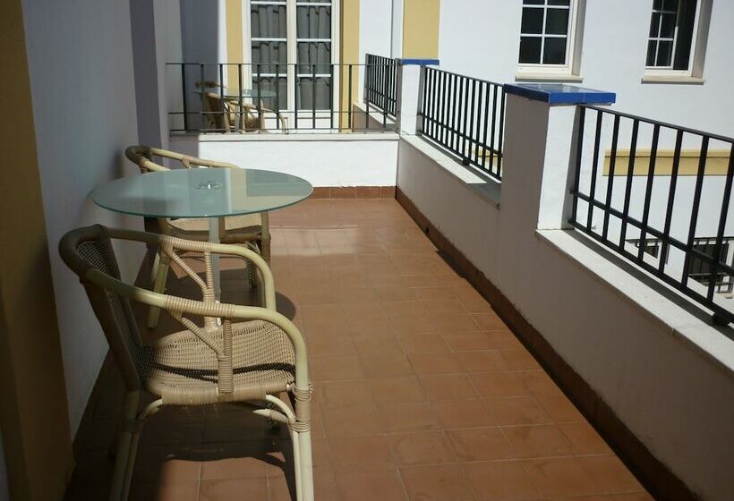 テラス付きスタンダードルーム, Macia Alfaros