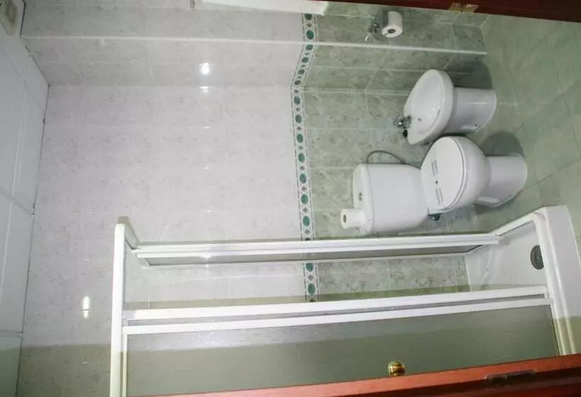 Chambre Standard, Marinetto