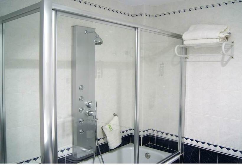 غرفة قياسية فردية, Molinos