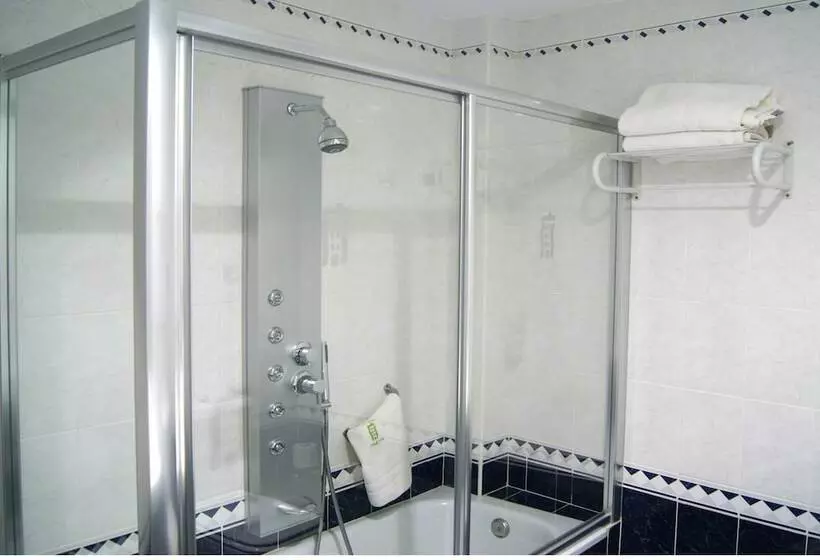 Standard Single Room, Molinos