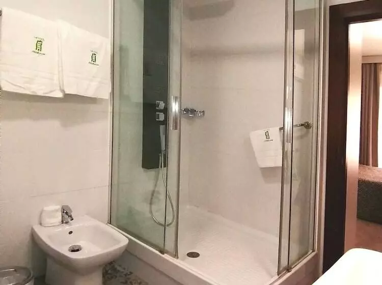 Standard Single Room, Molinos