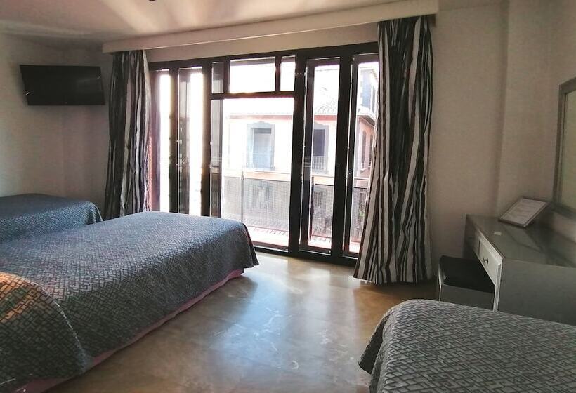 غرفة قياسية ثلاثية, Molinos