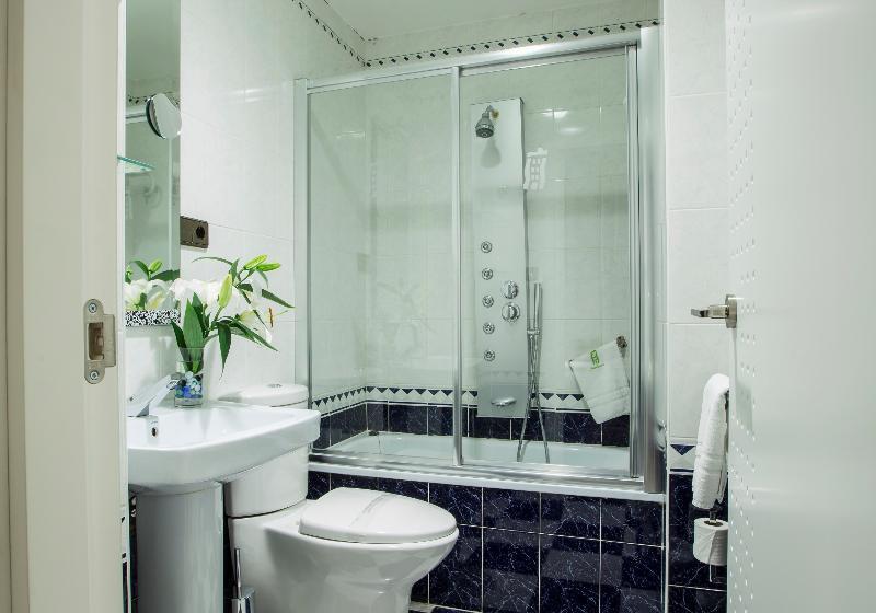 غرفة قياسية ثلاثية, Molinos