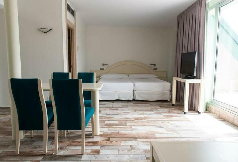 Номер Стандарт, Palacio Del Mar