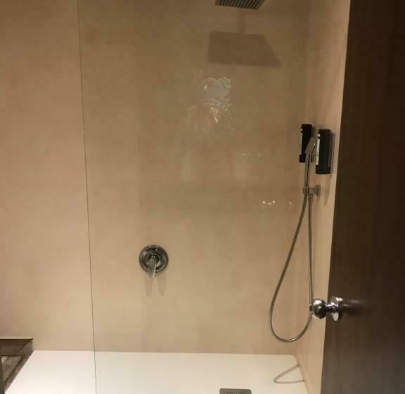 Полулюкс, Palacio Del Mar