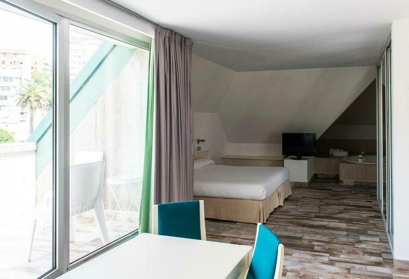 Люкс с гидромассажем, Palacio Del Mar