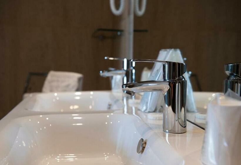 Люкс с гидромассажем, Palacio Del Mar