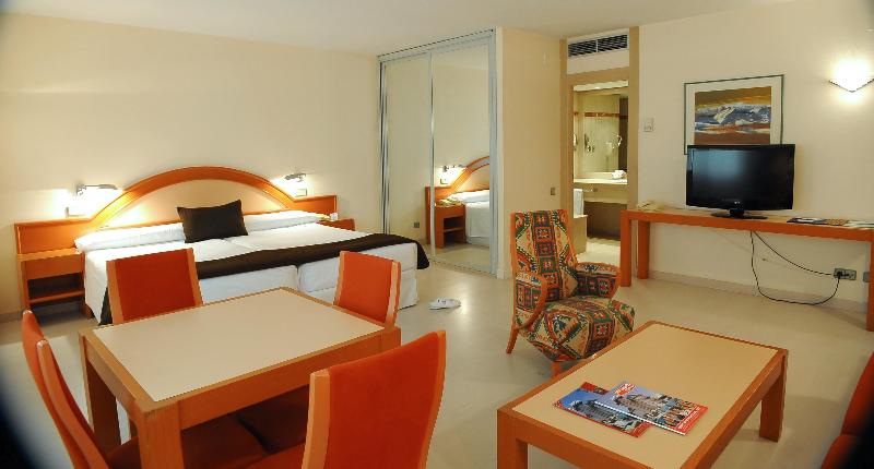 Семейный Номер, Palacio Del Mar