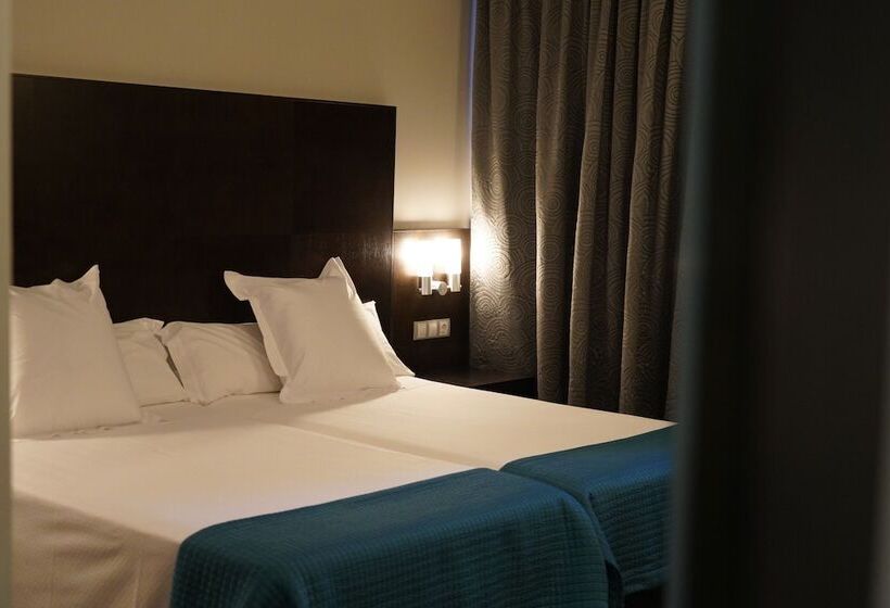 Номер Стандарт, Pato Amarillo