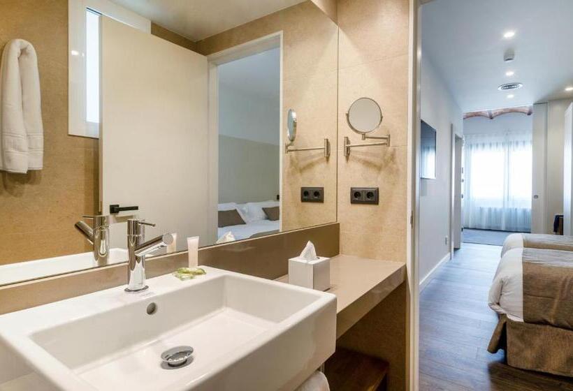 Полулюкс, Peninsular