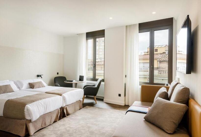 Полулюкс, Peninsular