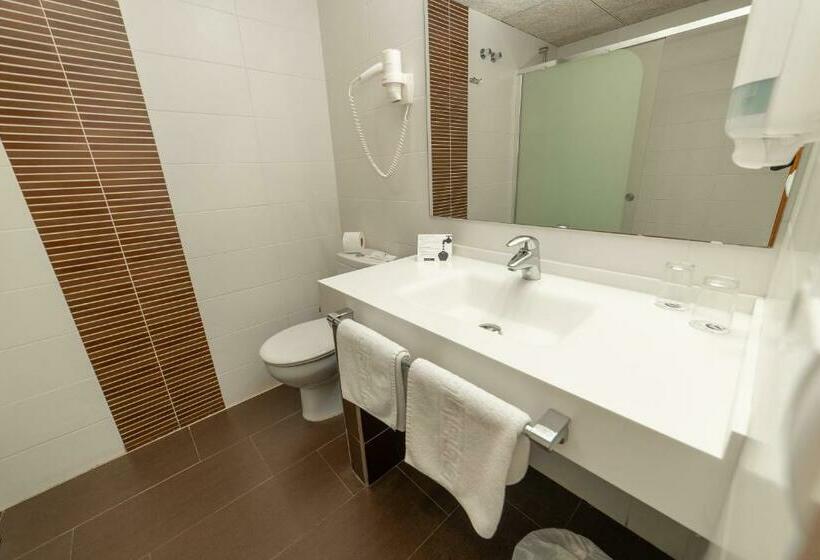 スタンダードルーム, Prado Ii