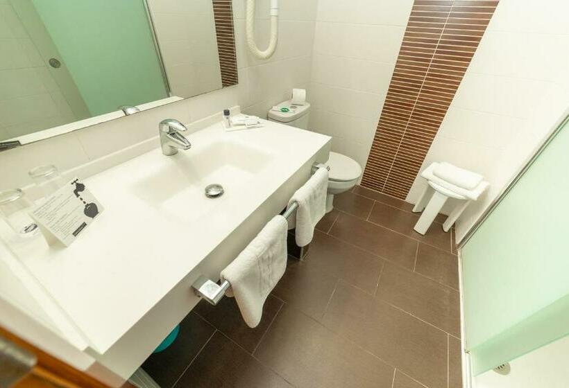 スタンダードルーム, Prado Ii