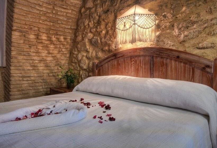 スタンダードルーム, Tugasa Convento San Francisco