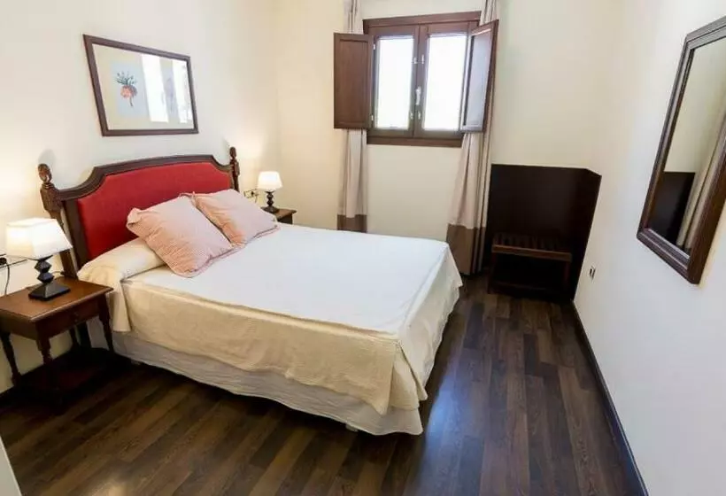 Chambre Quadruple Standard, Villa Turistica De Bubion