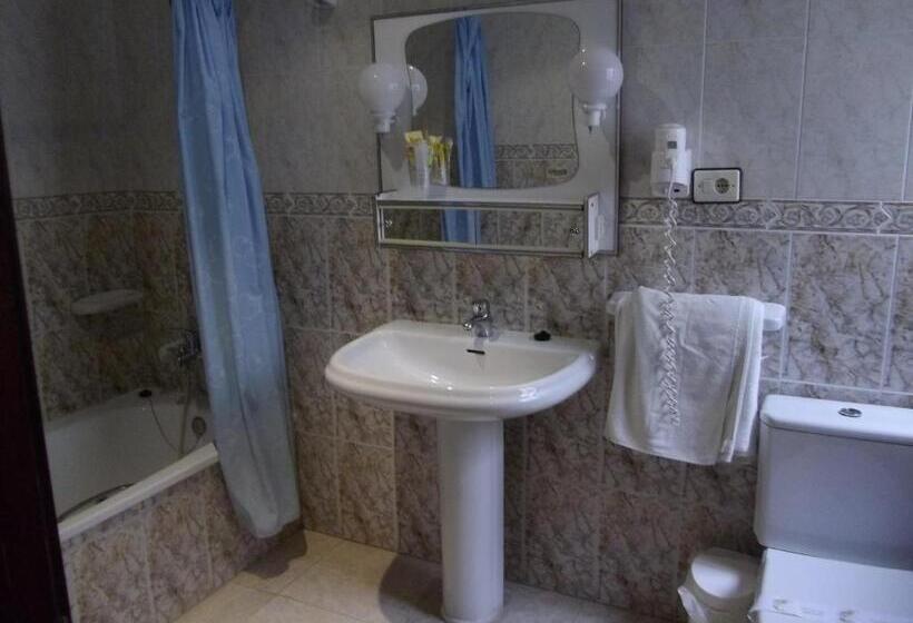 اتاق استاندارد, Sacratif
