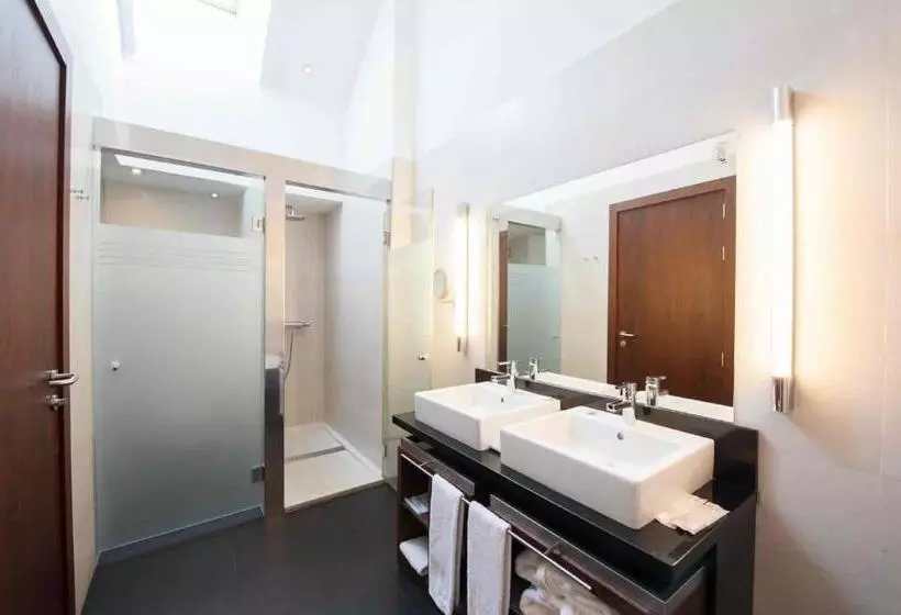 ジュニアスイート, Sommos Hotel Aneto