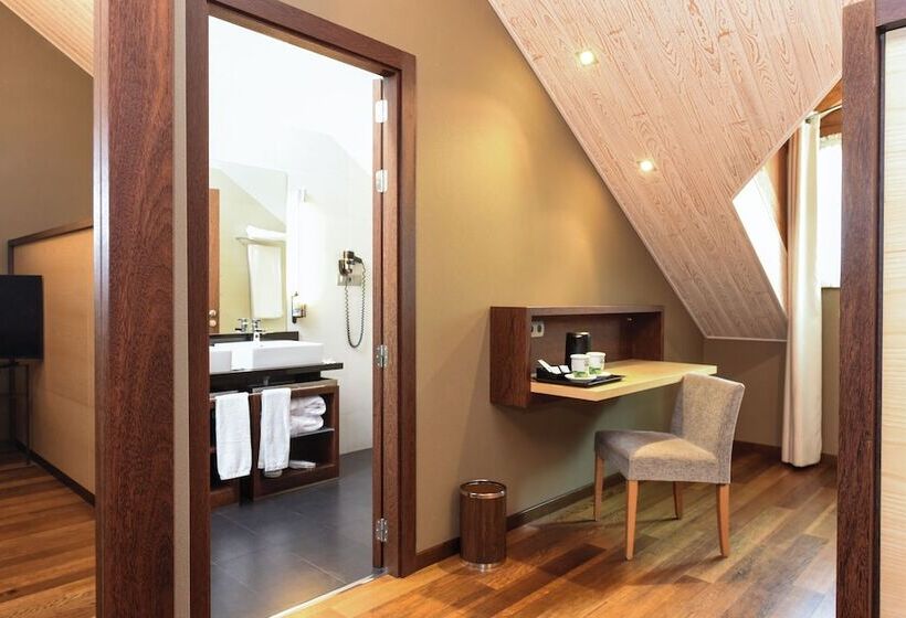 Семейный Полулюкс, Sommos Hotel Aneto