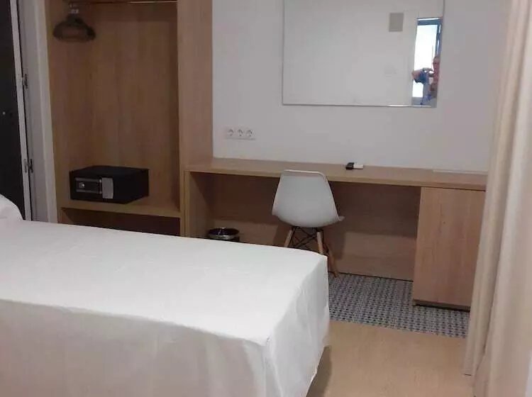 Standardzimmer innenliegend, Iberflat Marynton