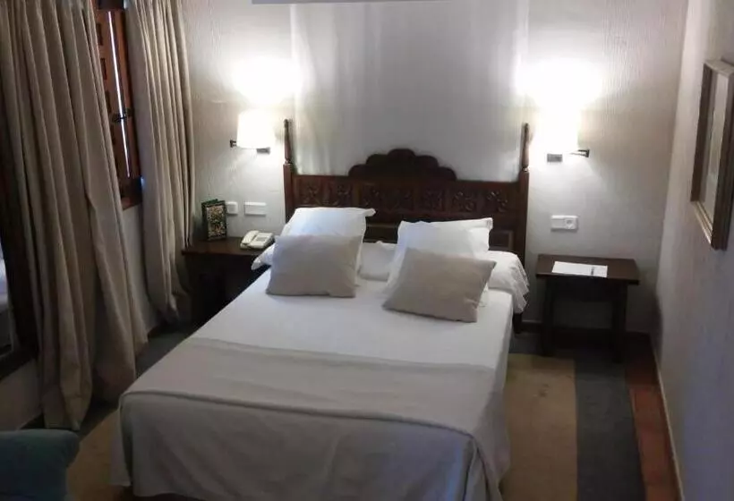 Habitación Estándar, Parador De Cuenca