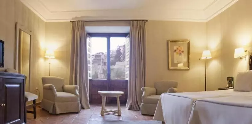 Habitación Superior, Parador De Cuenca