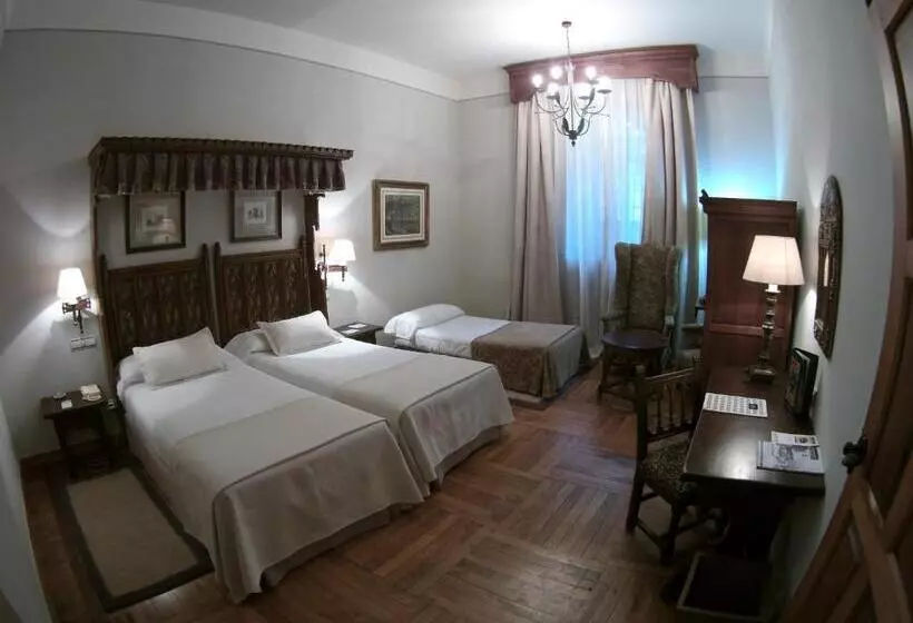 اتاق استاندارد, Parador De Santiago Hostal Reis Catolicos